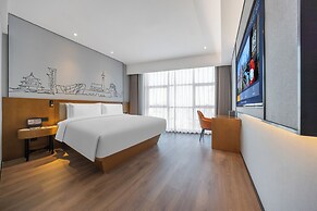 UrCove by Hyatt Beijing Tiantan Hospital