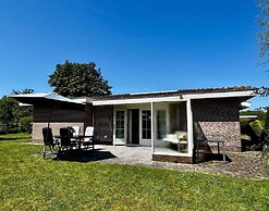 Spacious Bungalow Surrounded Large Garden