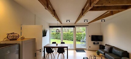 Spacious Bungalow Surrounded Large Garden