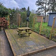 Spacious Bungalow Surrounded Large Garden