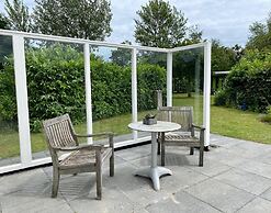Spacious Bungalow Surrounded Large Garden