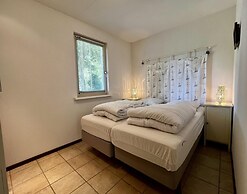 Spacious Bungalow Surrounded Large Garden