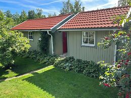 House With hot tub Sauna 300 Meters to Lake Boat Included