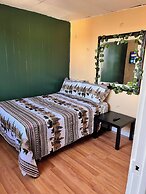 Amazing Three Bedrooms Apartment