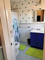 Amazing Three Bedrooms Apartment