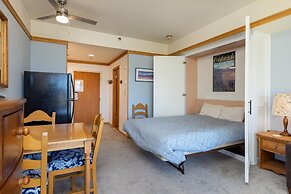 Keystone Ski Resort CO - Slopeside Lodging