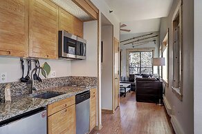 Keystone Ski Resort CO - Slopeside Lodging