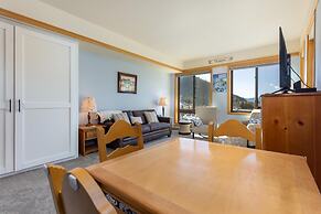 Keystone Ski Resort CO - Slopeside Lodging