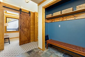 Keystone Ski Resort CO - Slopeside Lodging