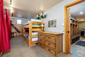The Pines - Keystone Ski Resort CO Vacation Lodging