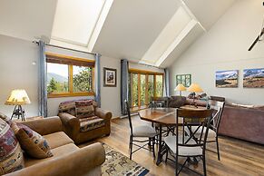The Pines - Keystone Ski Resort CO Vacation Lodging