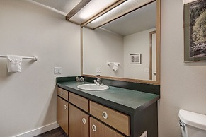 The Pines - Keystone Ski Resort CO Vacation Lodging