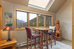 The Pines - Keystone Ski Resort CO Vacation Lodging