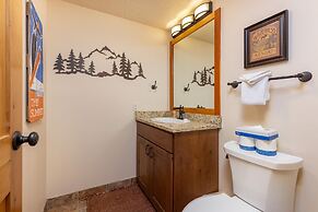 The Pines - Keystone Ski Resort CO Vacation Lodging
