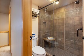 The Pines - Keystone Ski Resort CO Vacation Lodging