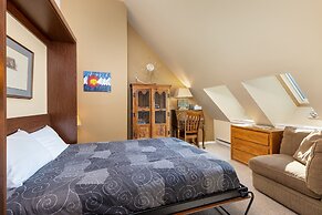 The Pines - Keystone Ski Resort CO Vacation Lodging