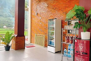 Simangande View & Resto By Helocus