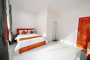 Simangande View & Resto By Helocus