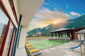 Simangande View & Resto By Helocus