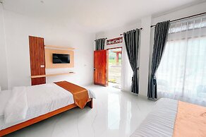 Simangande View & Resto By Helocus