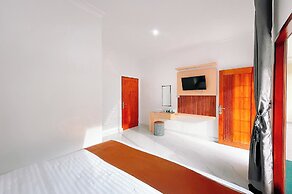 Simangande View & Resto By Helocus