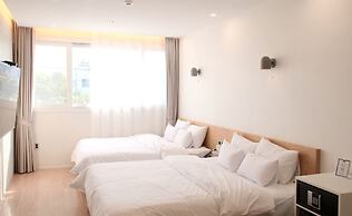 Hotel Crape Daegu Seongseo