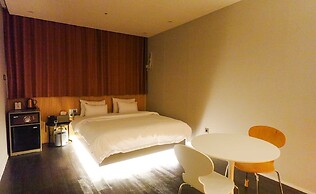 Hotel Crape Daegu Seongseo