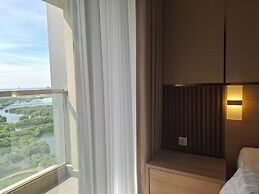 Gold Coast Apartment