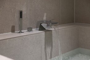 Koum Ryokan Hotel Gijang by Aank