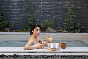 Koum Ryokan Hotel Gijang by Aank