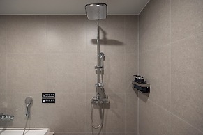 Koum Ryokan Hotel Gijang by Aank