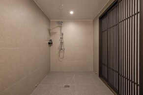 Koum Ryokan Hotel Gijang by Aank