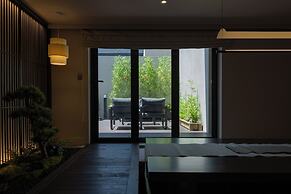 Koum Ryokan Hotel Gijang by Aank