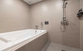 Koum Ryokan Hotel Gijang by Aank