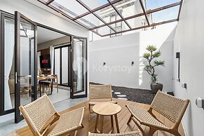 Uluwa Villa by Kozystay - Jimbaran