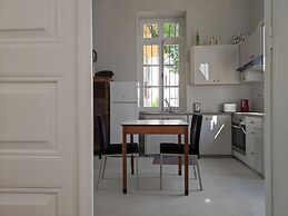 St Lazaros Studios 2