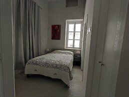 St Lazaros Studios 2