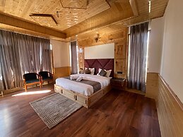 Hotel Mountain Blue Manali
