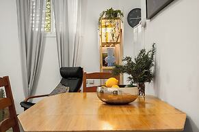 HaYarkon Park Cozy Stay by Sea N' Rent