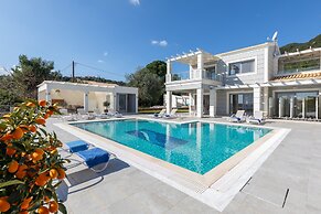 MCN Villas by Whitedreamvillas