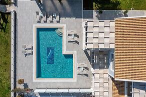 MCN Villas by Whitedreamvillas