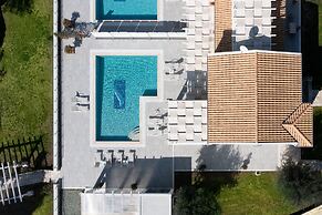 MCN Villas by Whitedreamvillas