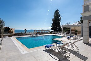 MCN Villas by Whitedreamvillas