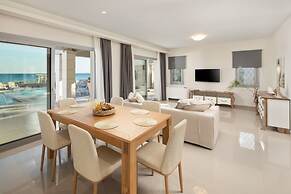 MCN Villas by Whitedreamvillas