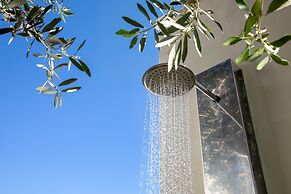 MCN Villas by Whitedreamvillas