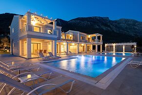 MCN Villas by Whitedreamvillas