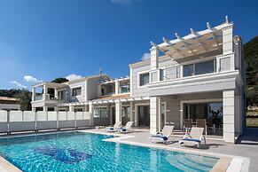 MCN Villas by Whitedreamvillas