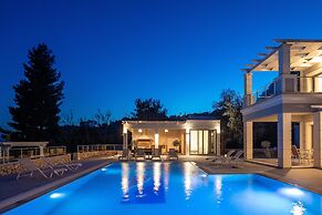 MCN Villas by Whitedreamvillas