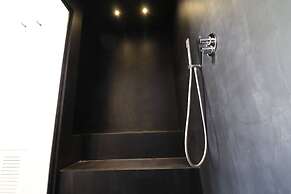 Black&white Otranto Suite