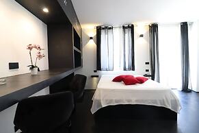Black&white Otranto Suite